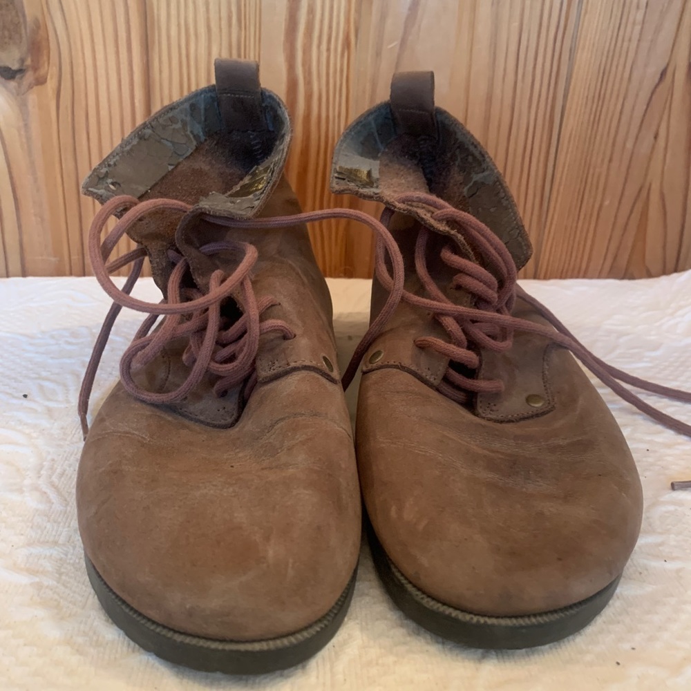 Vintage Unlisted Suede Ankle Boots